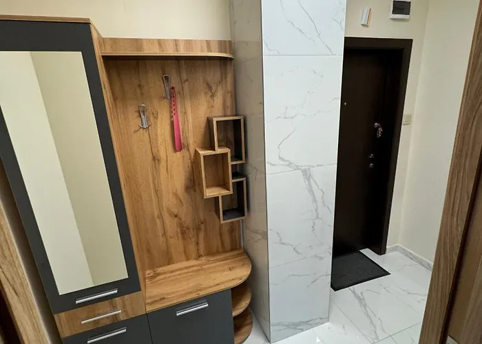Refurbished Apartment In A Quiet Area